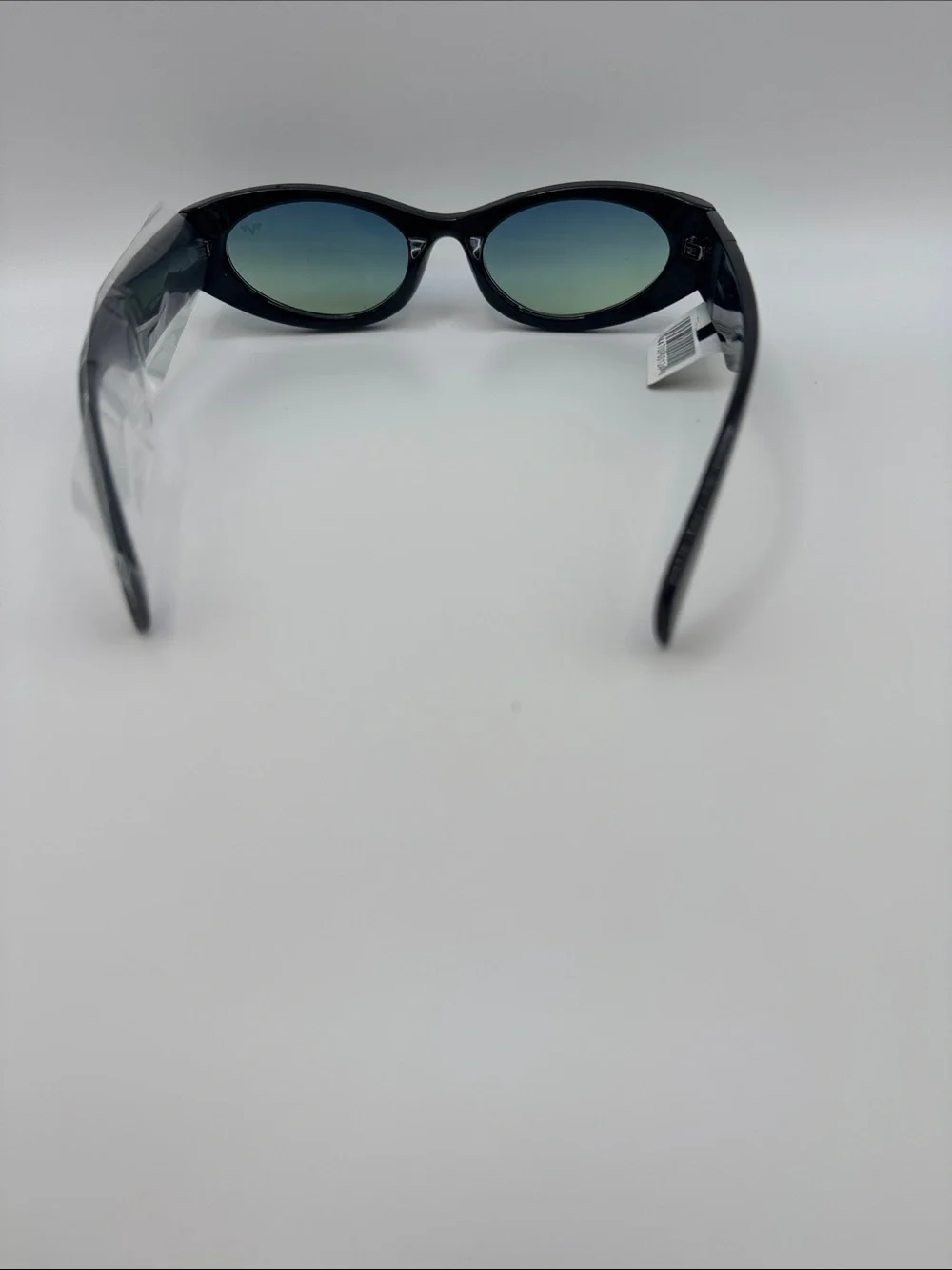 N/A stylish black